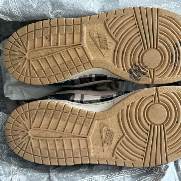 Nike SB Dunk Low Paisley Plaid Sneakers Travis Scott - Picture 2 of 7